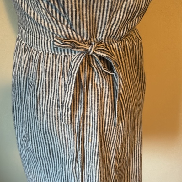 Old Navy Navy and White Striped Dress Size Small - Picture 3 of 6